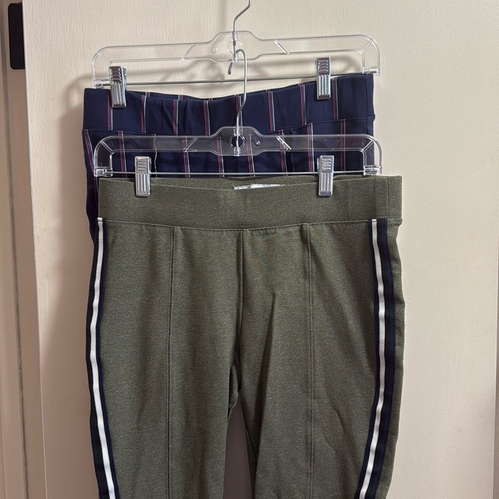 2 Pairs of Old Navy Stevie Pants - Size Medium